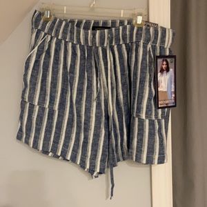 Drawstring shorts